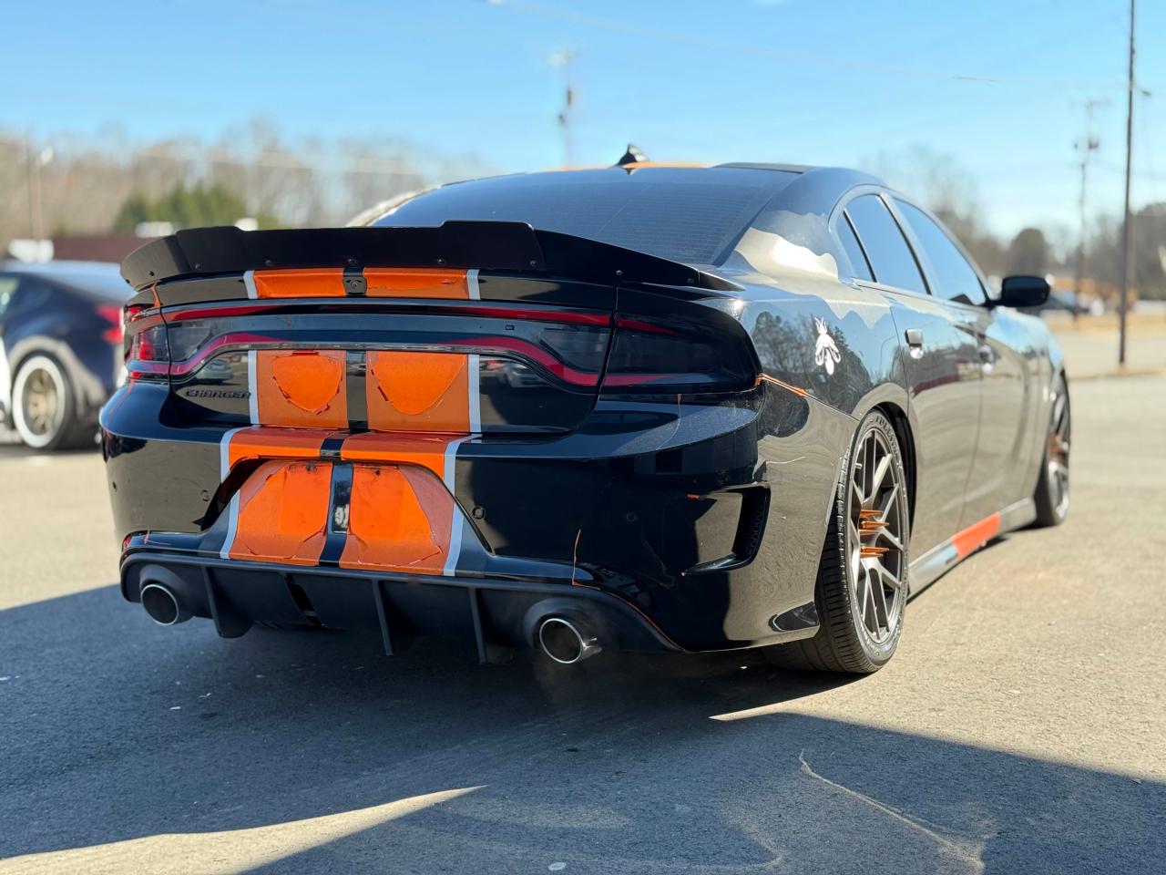 2017 Dodge Charger - Image 4