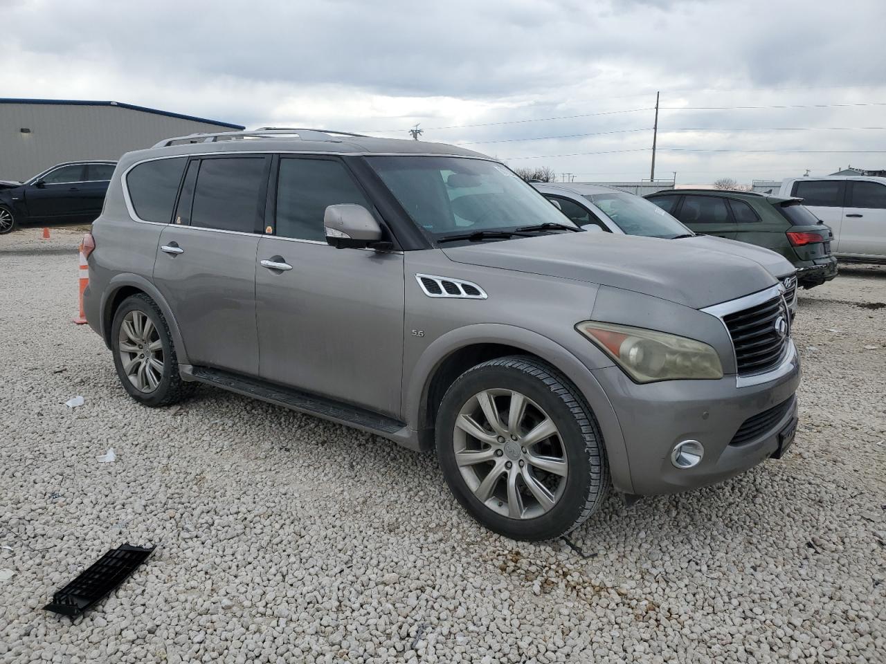 2014 Infiniti QX80 - Image 4