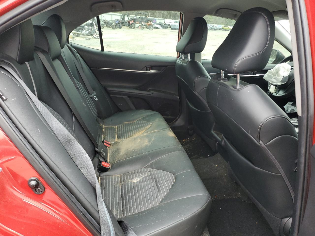 2021 Toyota Camry - Image 10