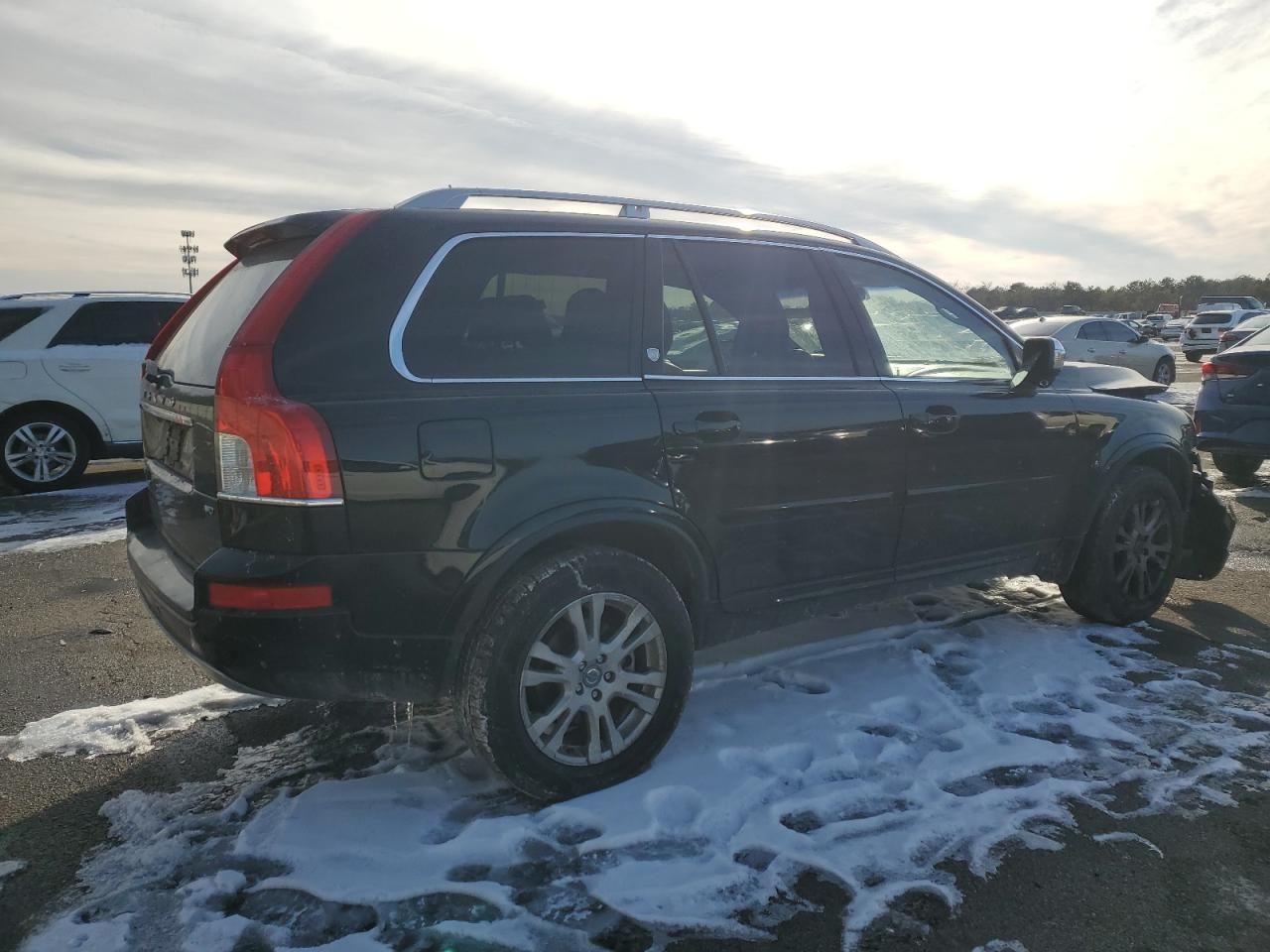 2014 Volvo XC90 - Image 3
