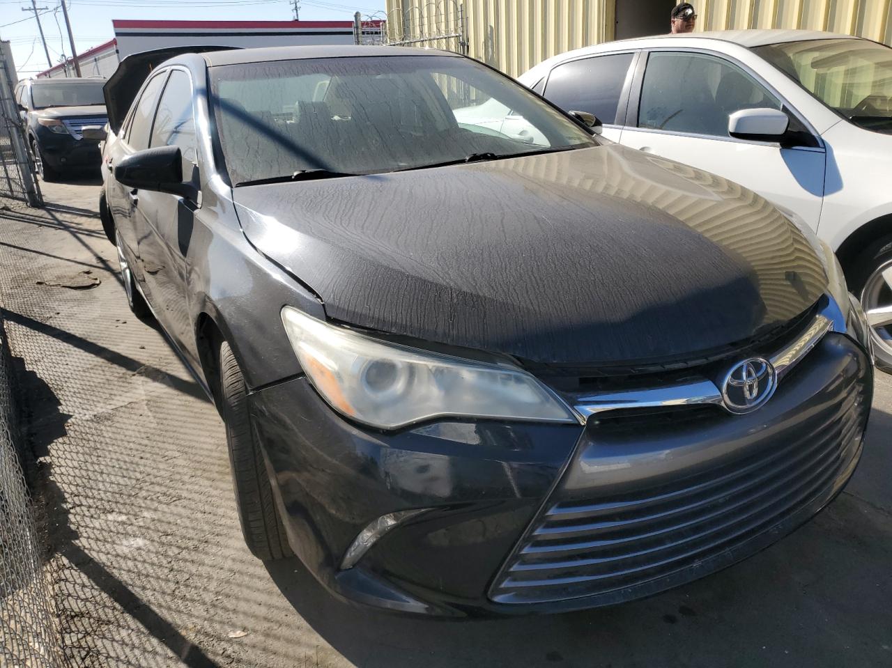 VIN 4T4BF1FKXGR567570 2016 TOYOTA CAMRY no.1