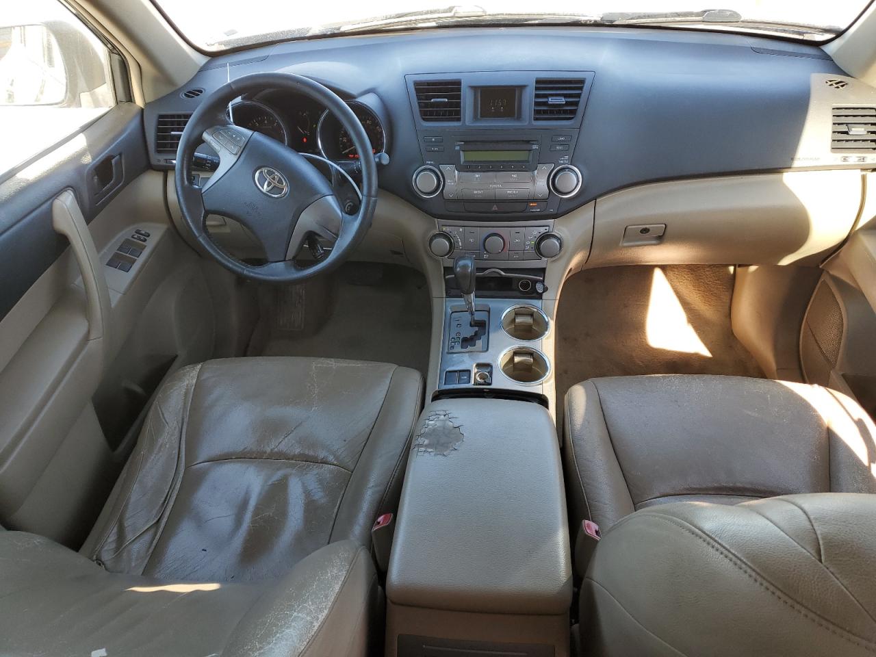 2010 Toyota Highlander - Image 8