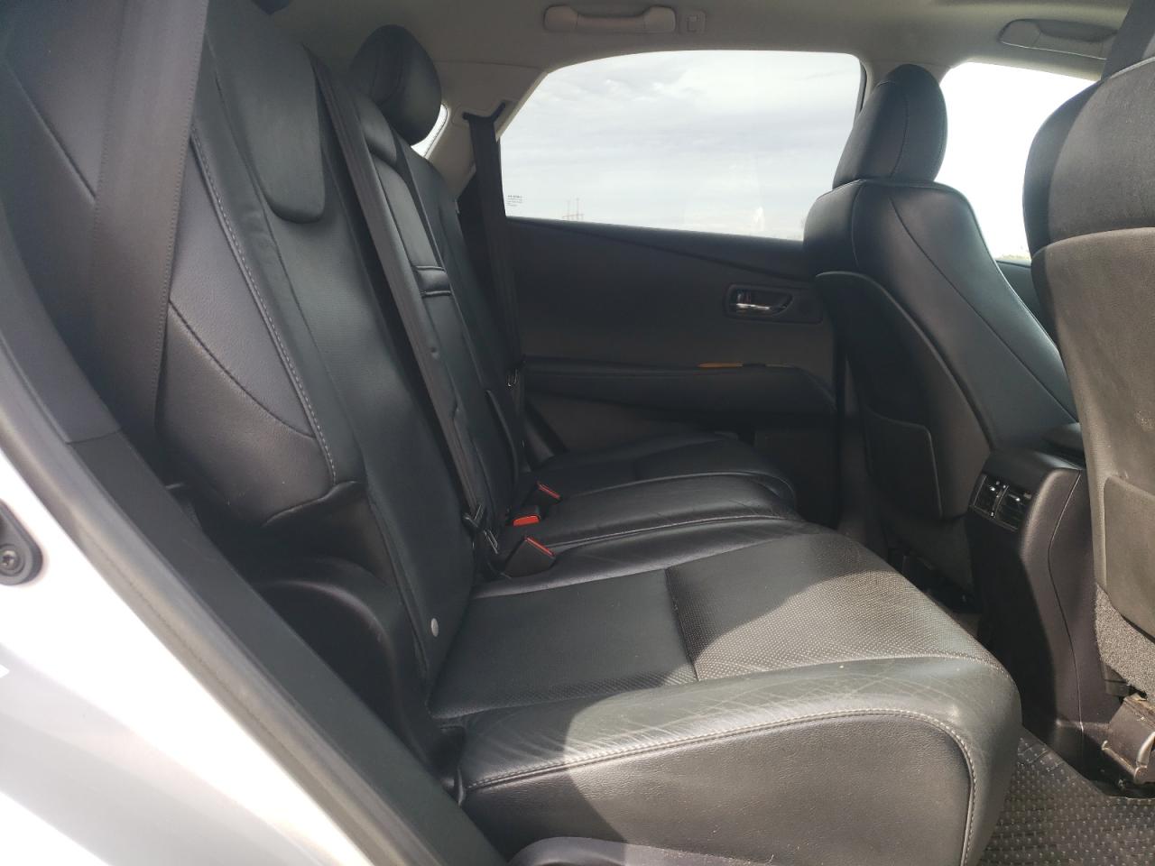 2015 Lexus RX - Image 11