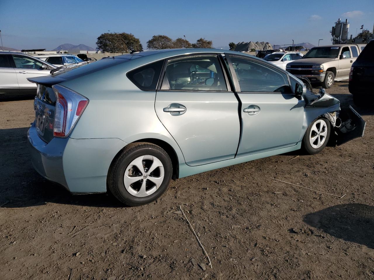 2015 Toyota Prius - Image 3