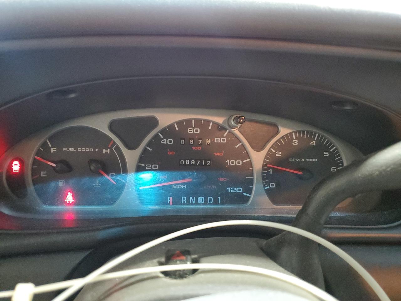 1999 Ford Taurus - Image 9