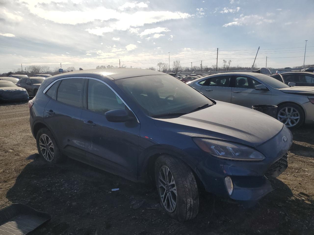 1FMCU9H63NUA00472 FORD ESCAPE 2022