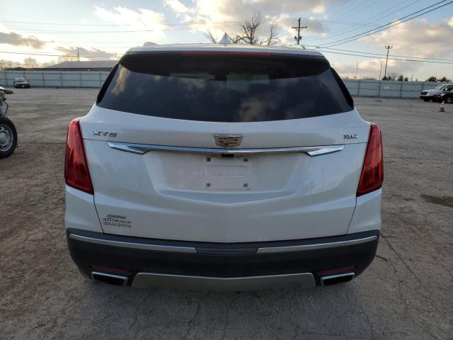  CADILLAC XT5 2018 White