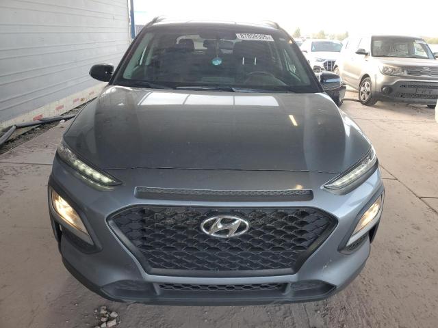  HYUNDAI KONA 2018 Srebrny