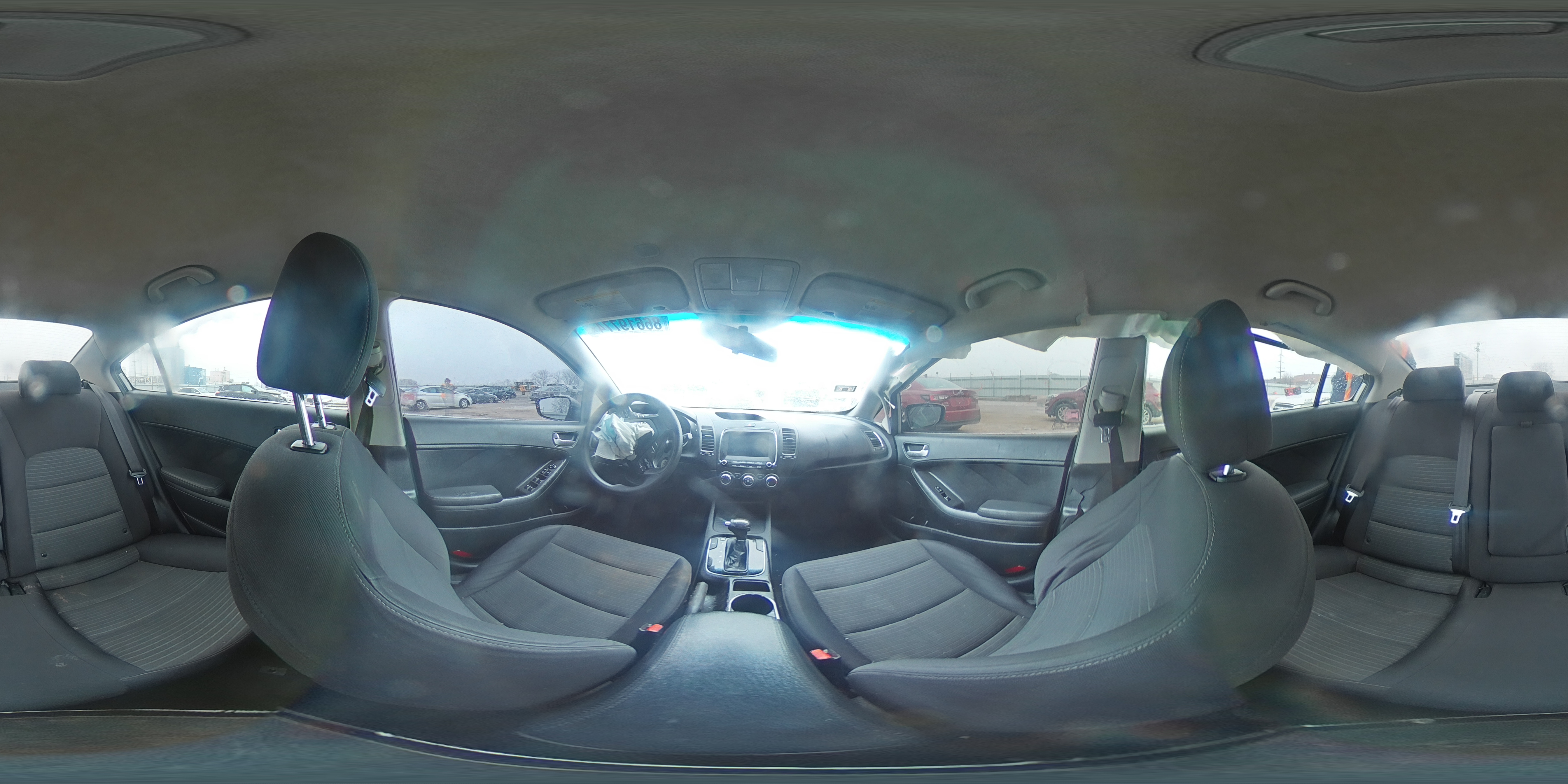 2018 Kia Forte - Image 12