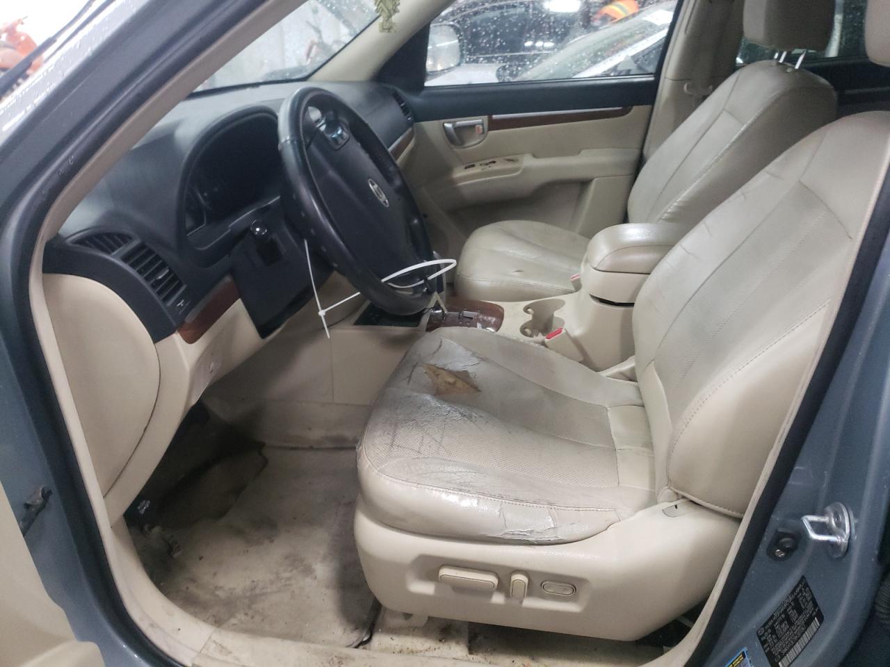 2009 Hyundai Santa Fe - Image 7