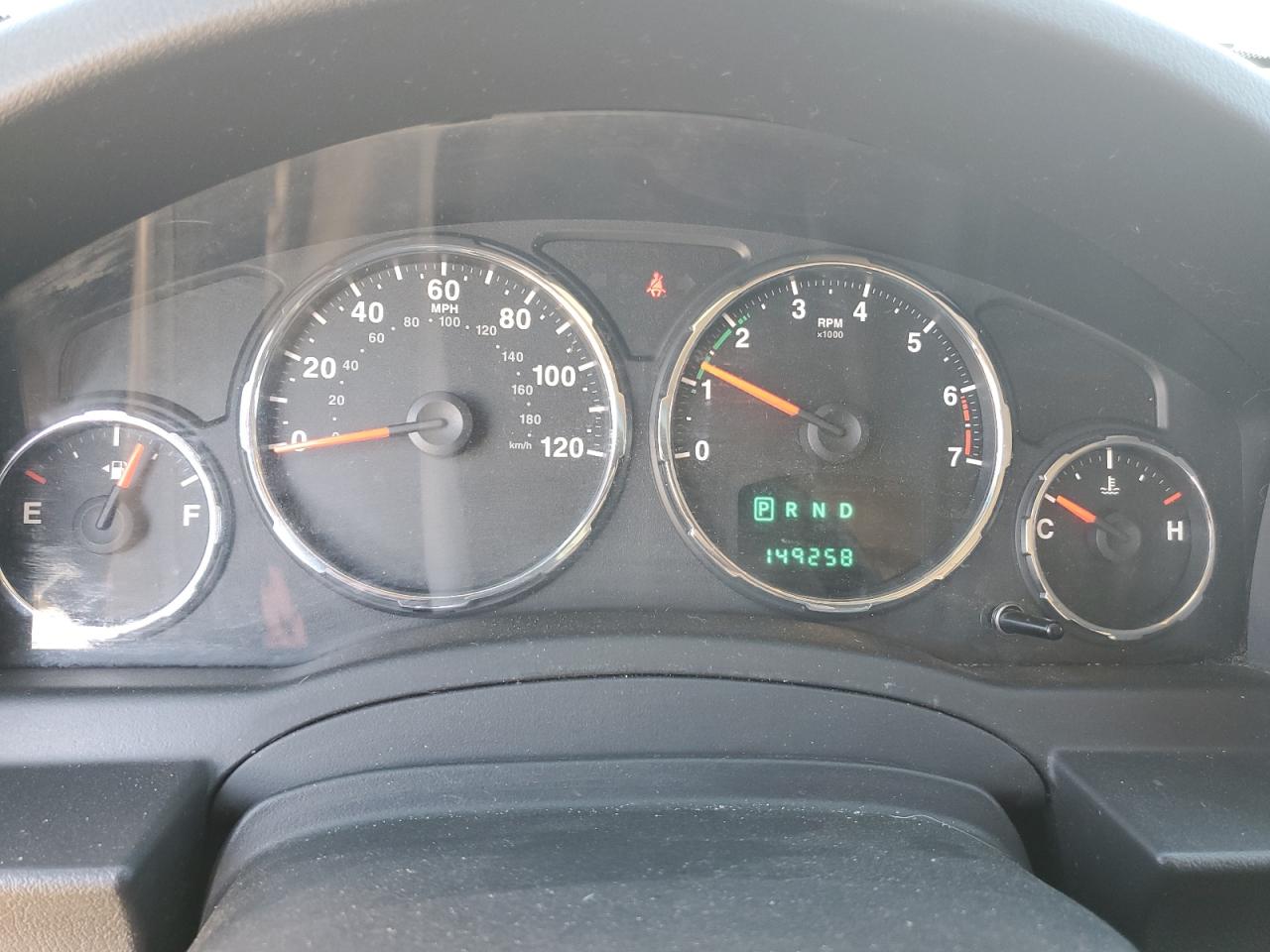 2011 Jeep Liberty (North America) - Image 9