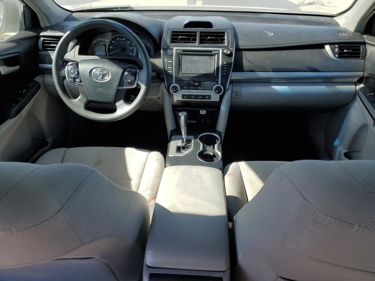 2014 Toyota Camry - Image 8