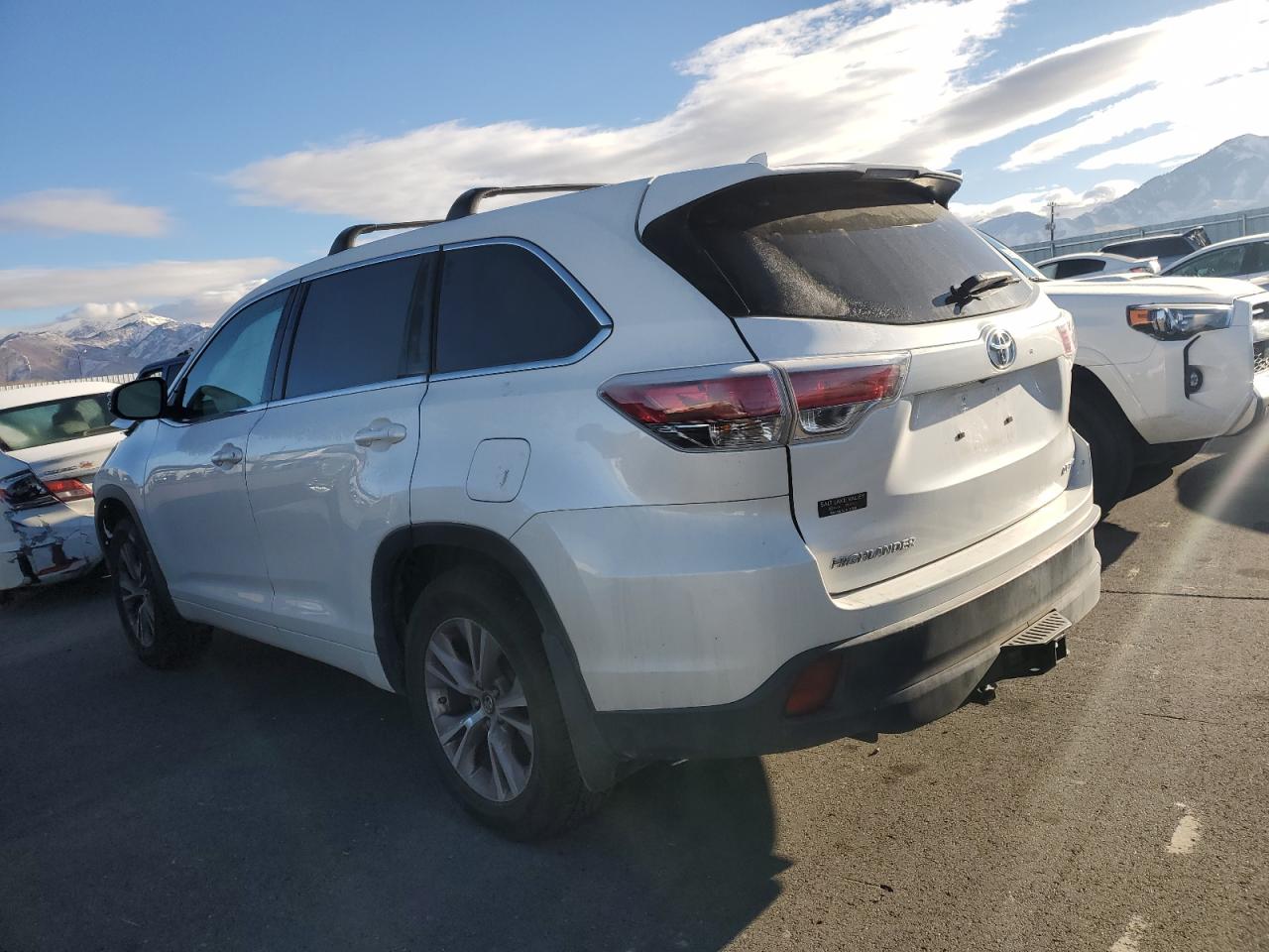 5TDBKRFH0GS315487 TOYOTA HIGHLANDER 2016