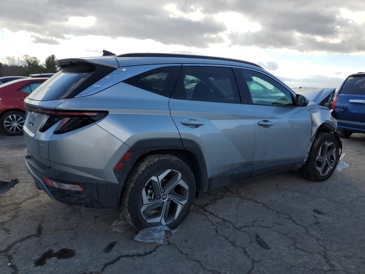 2024 Hyundai Tucson - Image 3