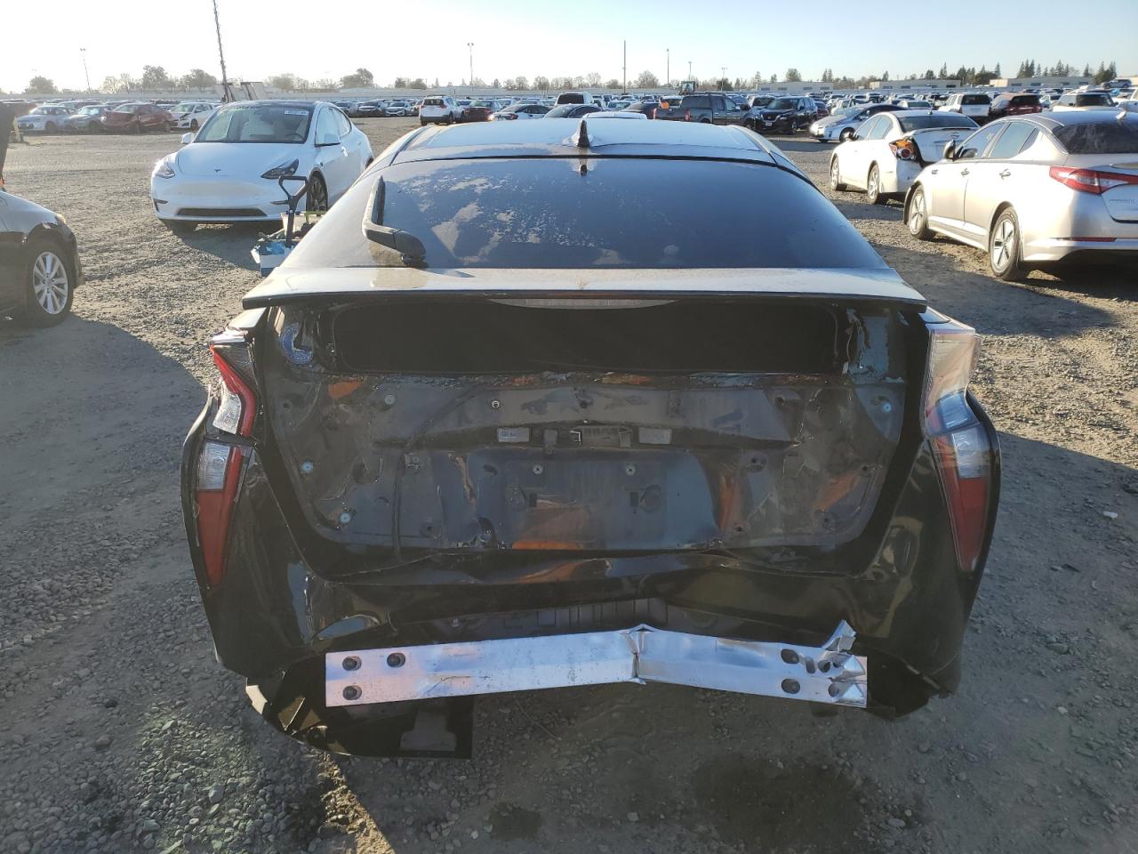 2017 Toyota Prius - Image 6