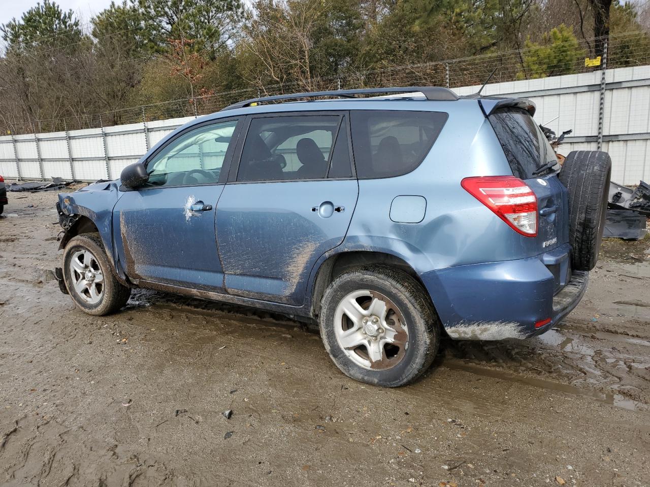 2012 Toyota RAV 4 - Image 2