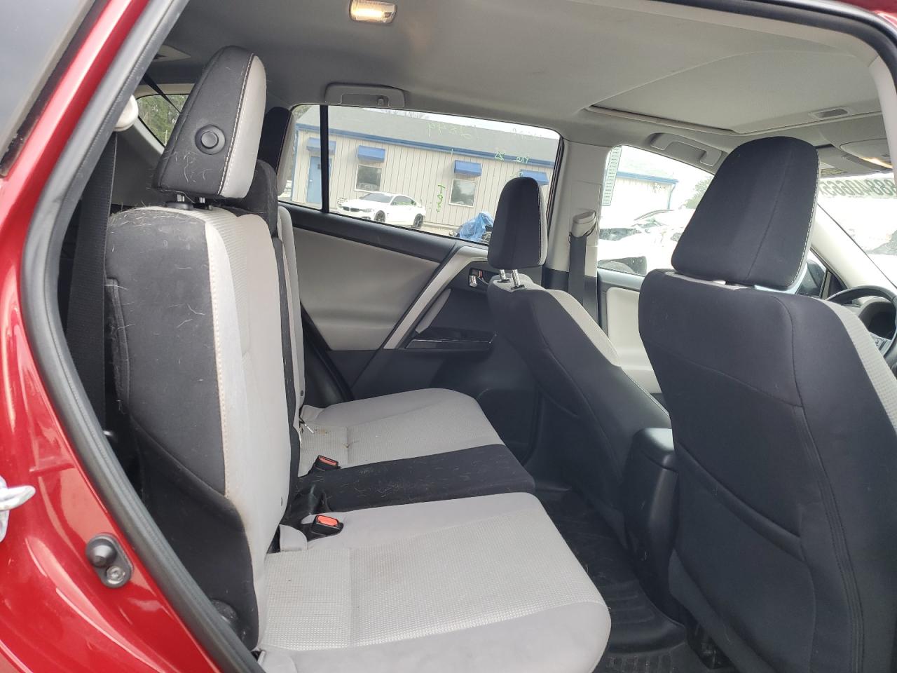 2T3WFREV5JW423607 TOYOTA RAV4 2018