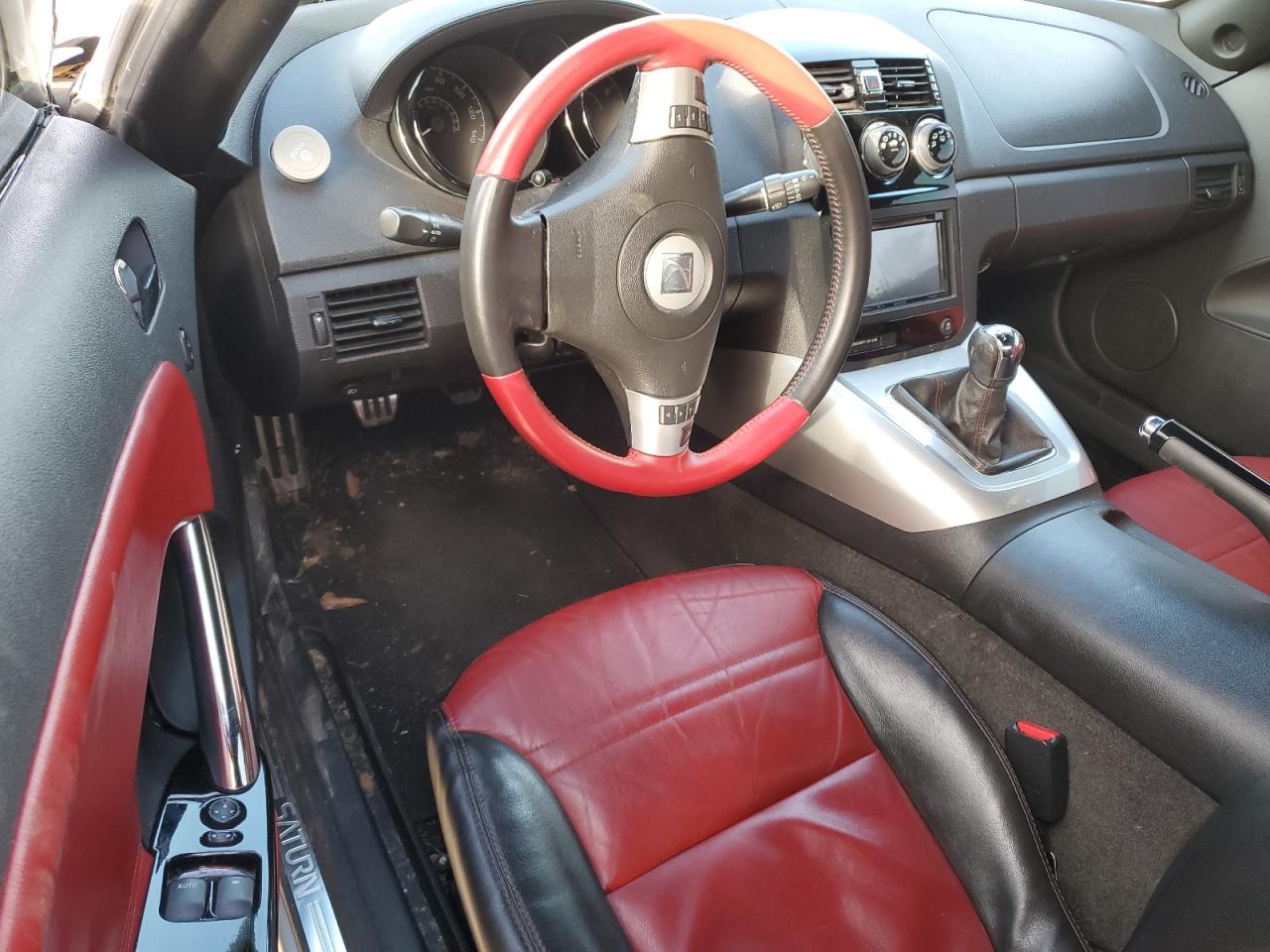 2008 Saturn Sky - Image 8