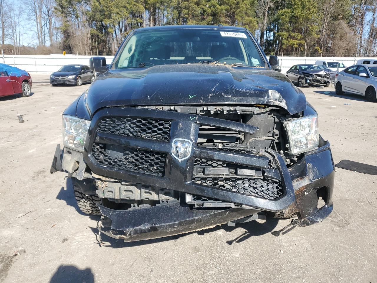 2017 RAM 1500 - Image 5