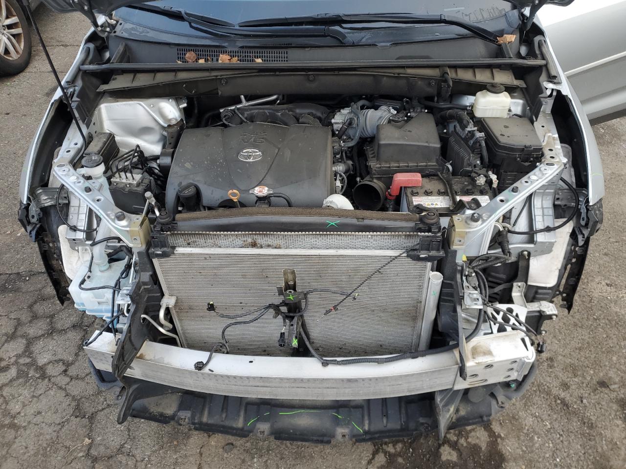 5TDJZRFH8KS626200 TOYOTA HIGHLANDER 2019