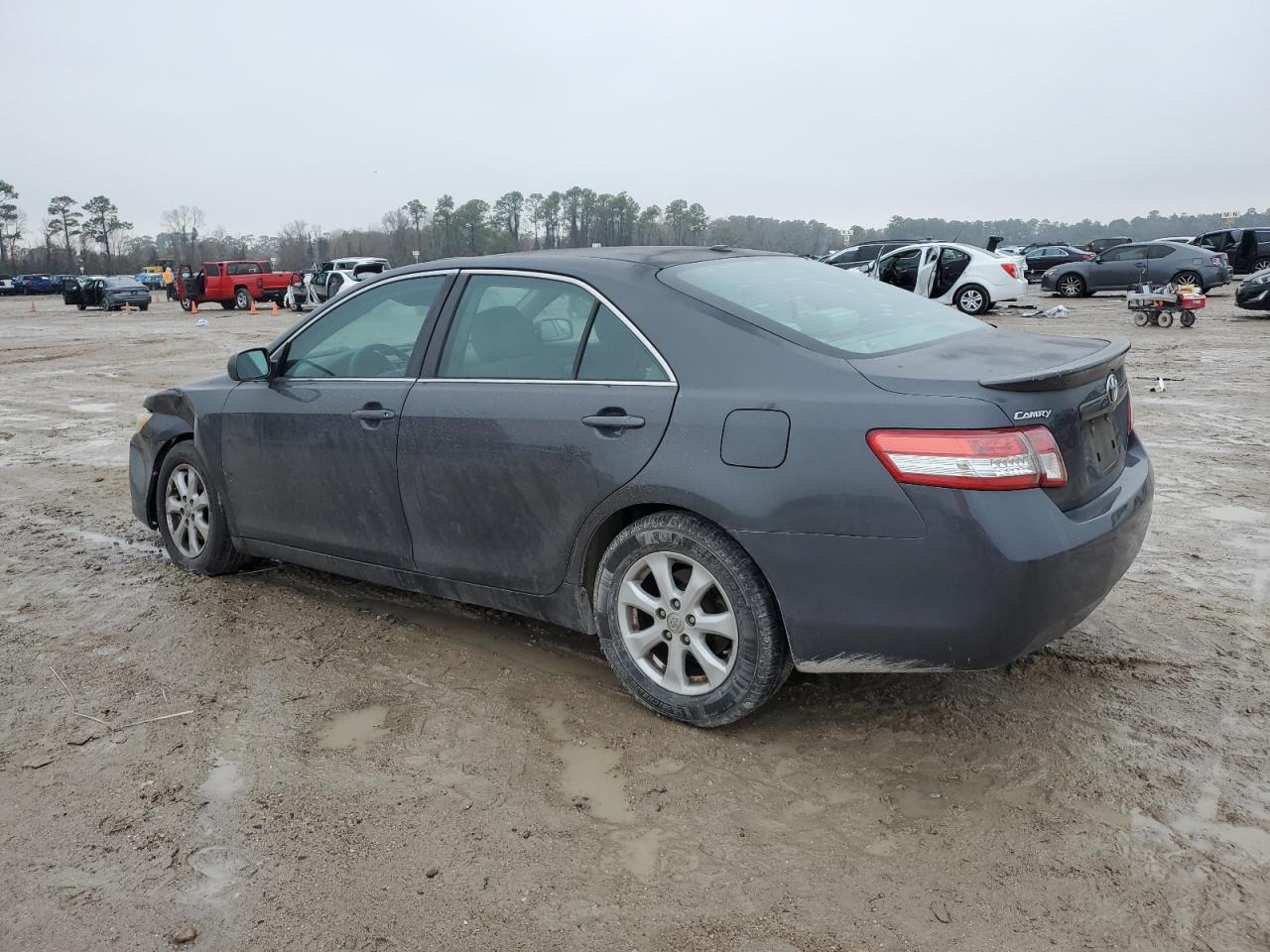 2011 Toyota Camry - Image 2