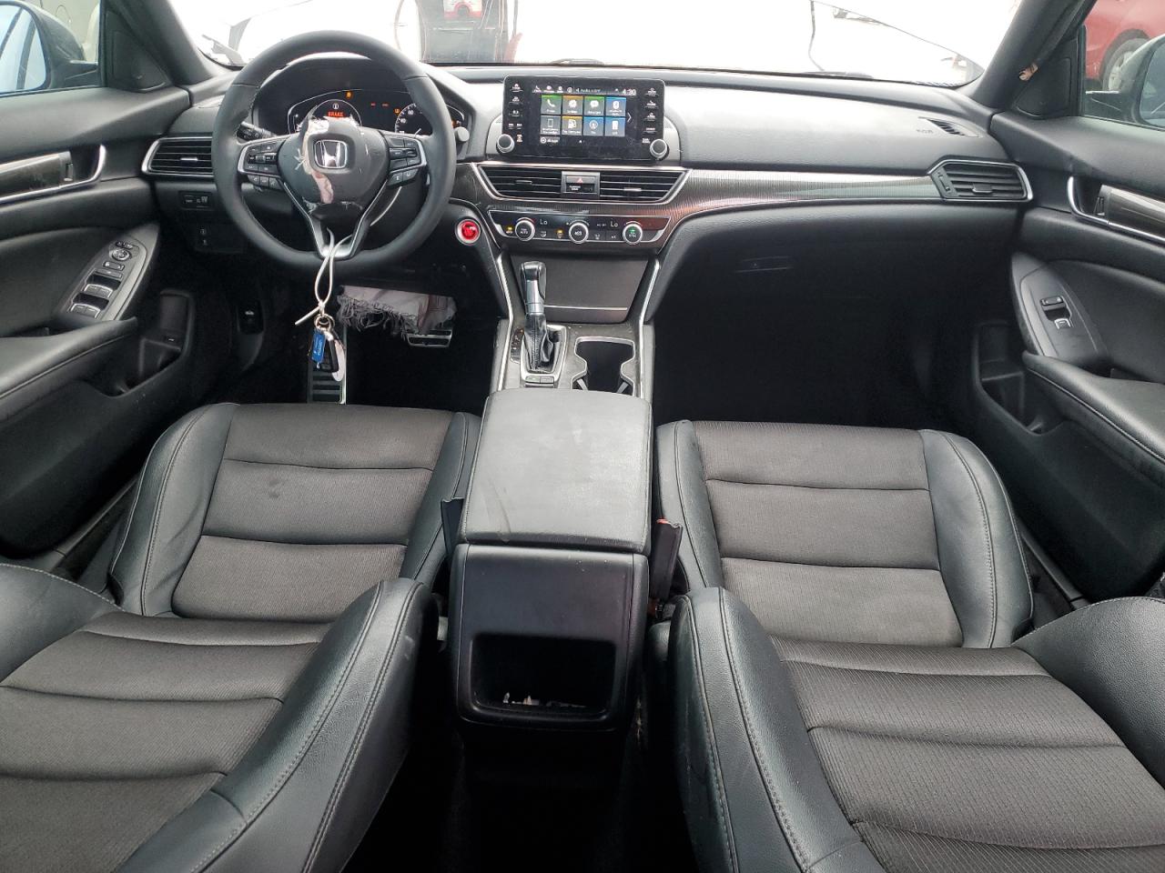 1HGCV1F35KA164137 HONDA ACCORD 2019