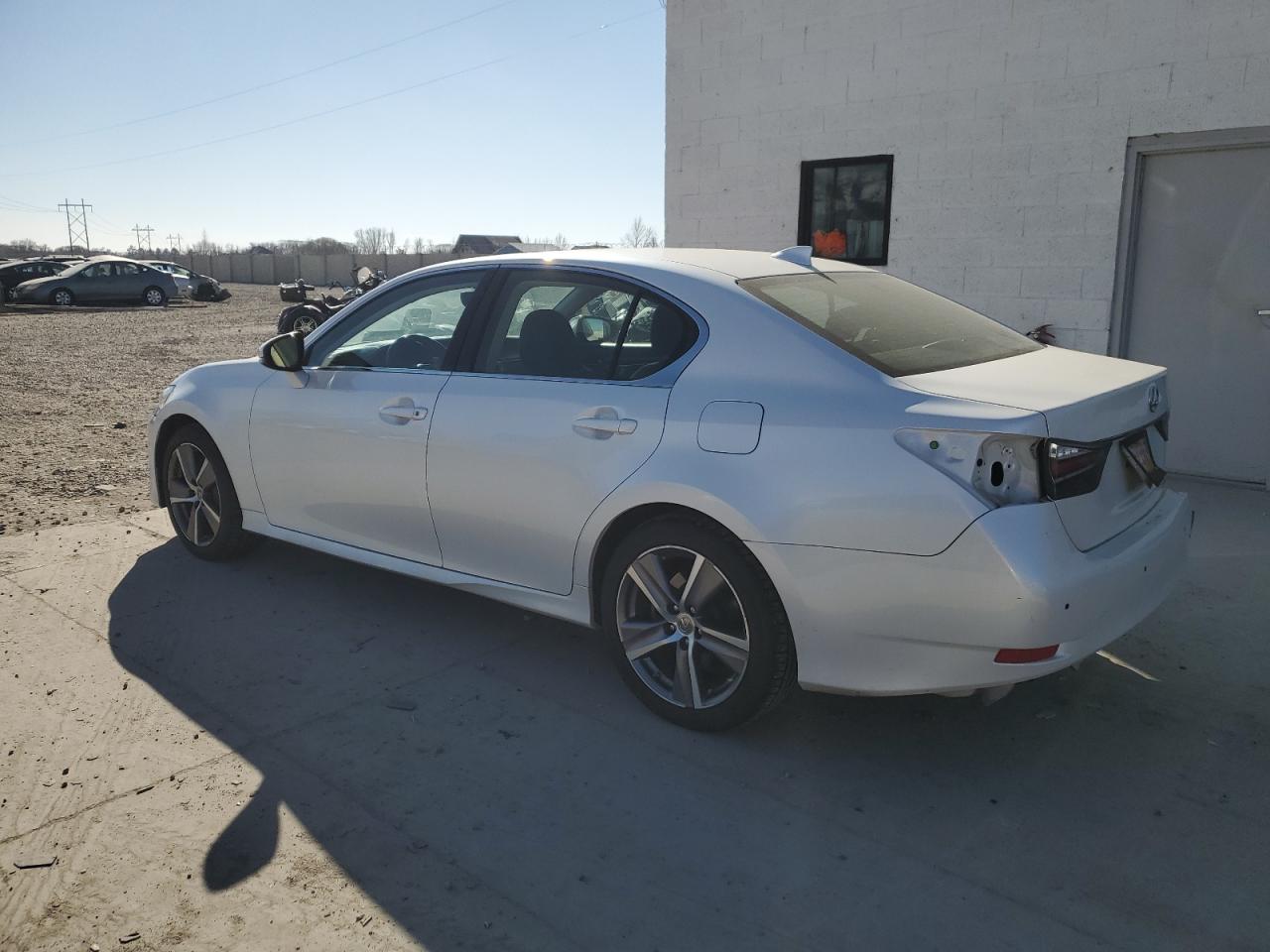 2016 Lexus GS - Image 2