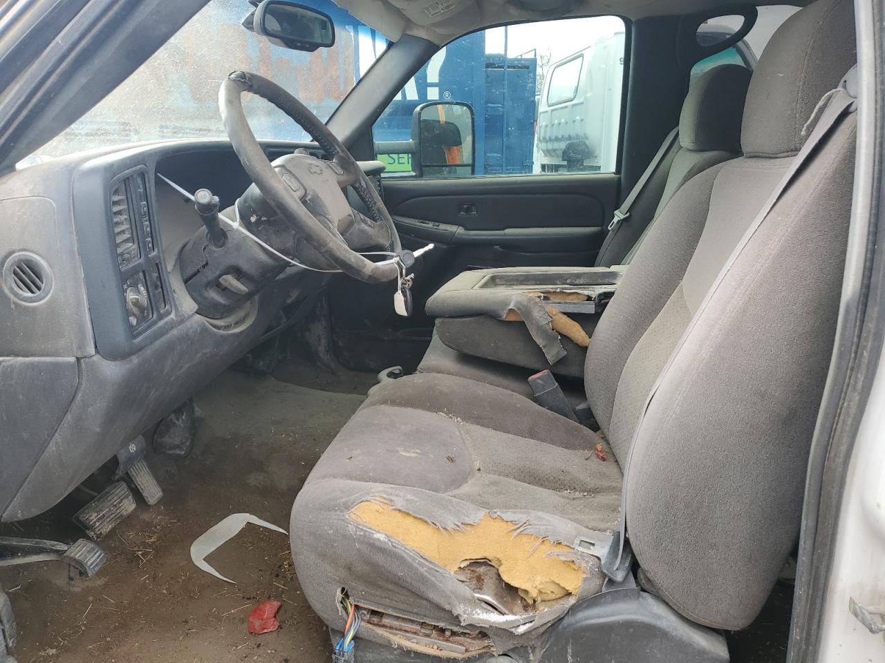 2005 Chevrolet Silverado K2500 Heavy Duty VIN: 1GCHK23U55F841209 Lot: 86861894