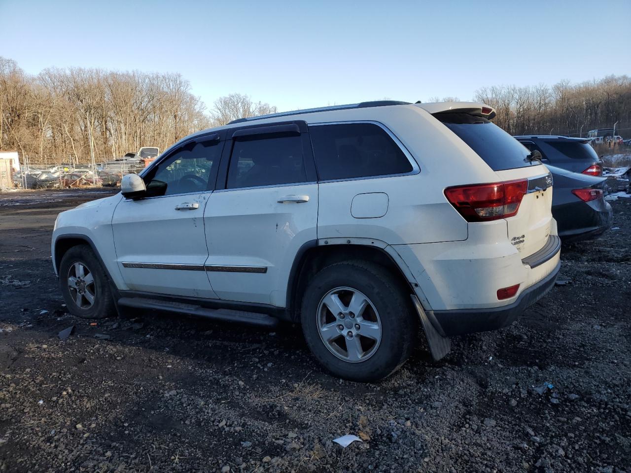 2012 Jeep Grand Cherokee - Image 2