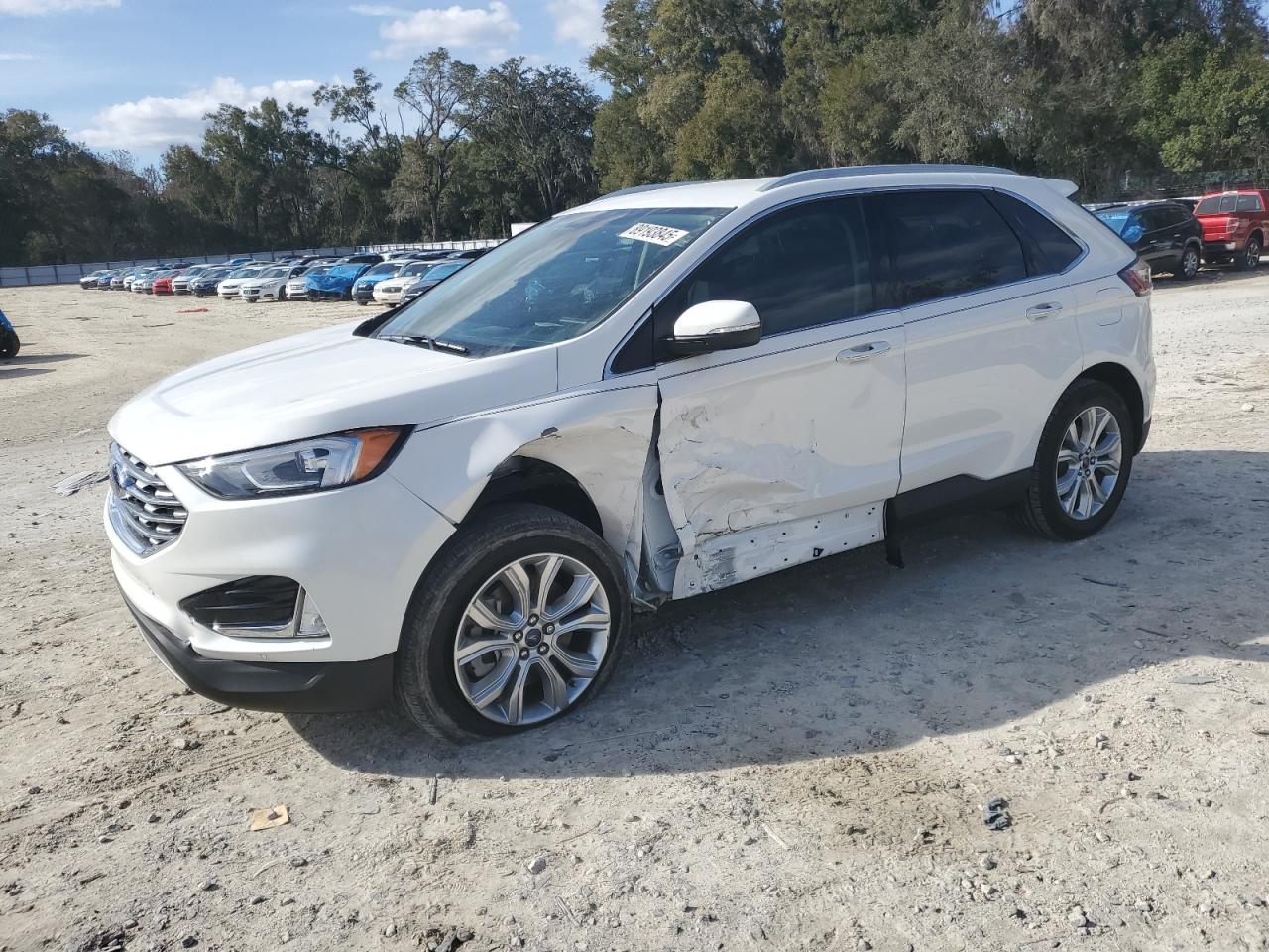 2021 Ford Edge - Image 1