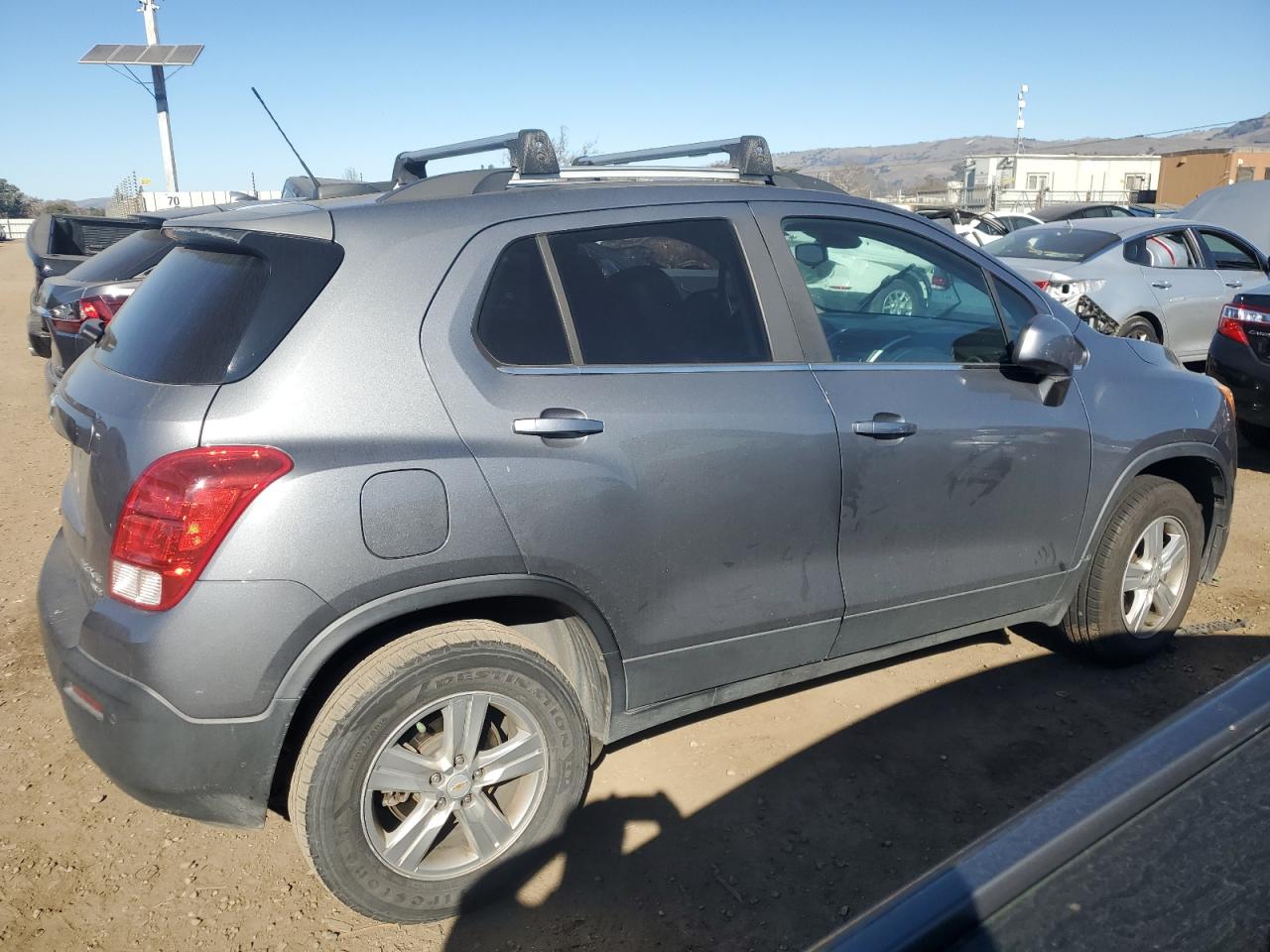 2015 Chevrolet Trax - Image 3
