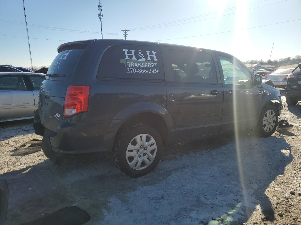 2014 Dodge Caravan - Image 3