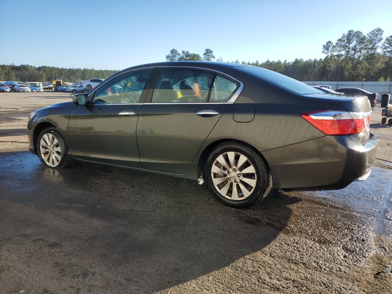 2013 Honda Accord - Image 2