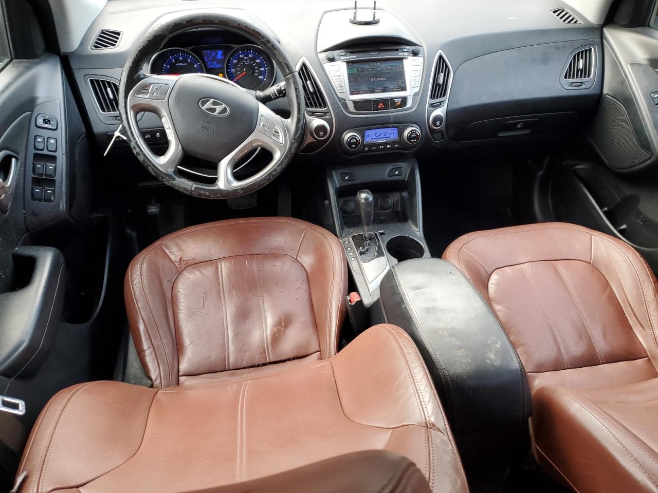 2011 Hyundai Tucson - Image 8