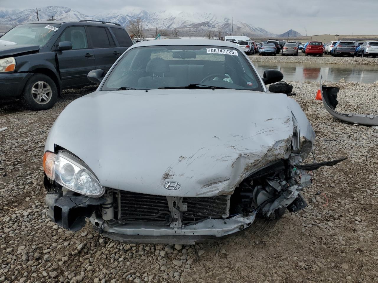 1999 Hyundai Tiburon - Image 5