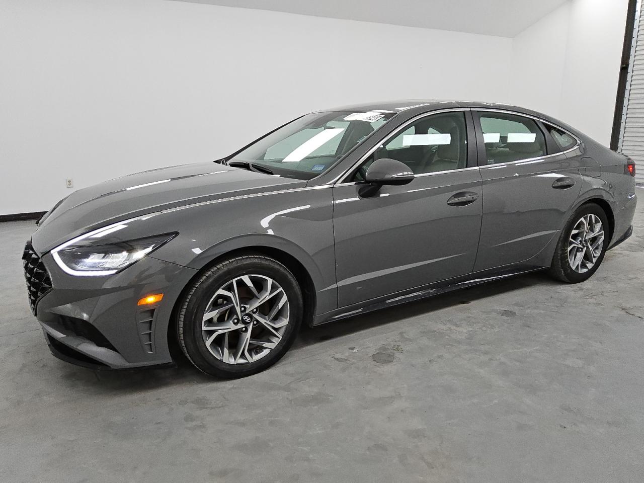 2023 Hyundai Sonata - Image 1