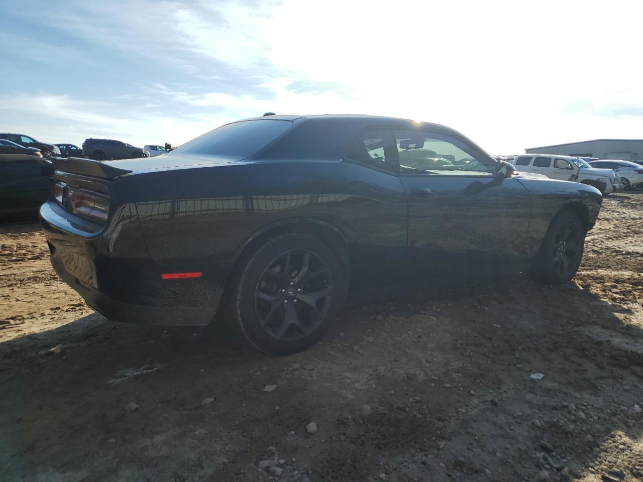 2020 Dodge Challenger - Image 3