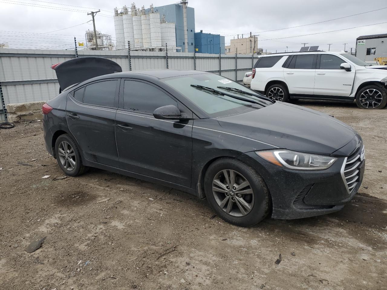 2018 Hyundai Elantra - Image 4