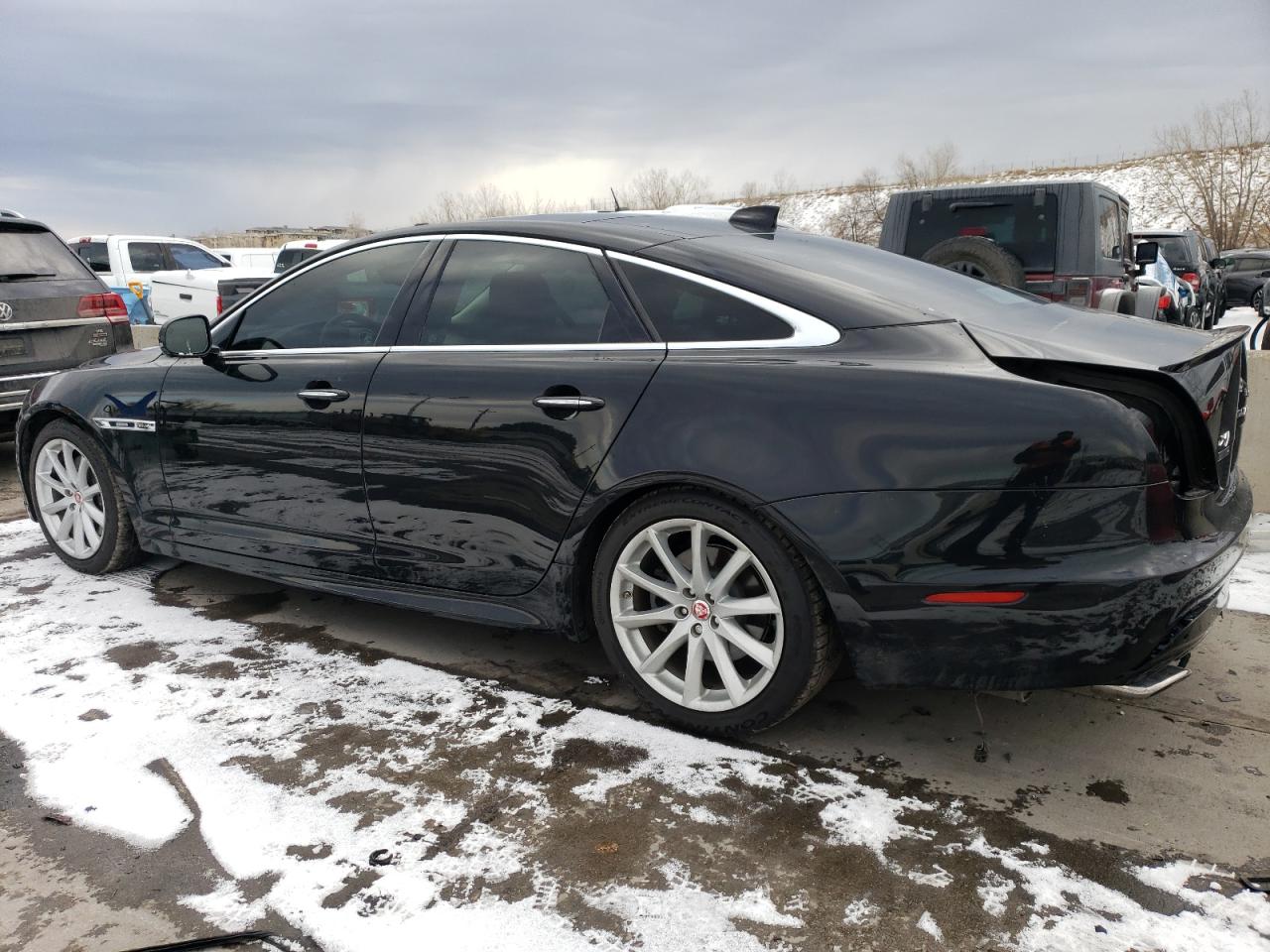 2019 Jaguar XJ - Image 2