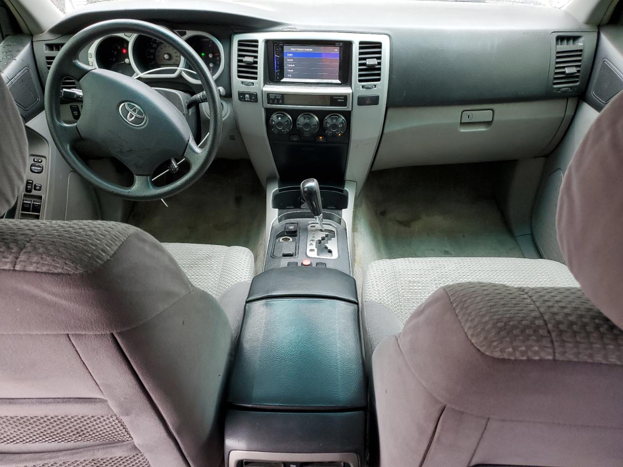 2005 Toyota 4Runner - Image 8