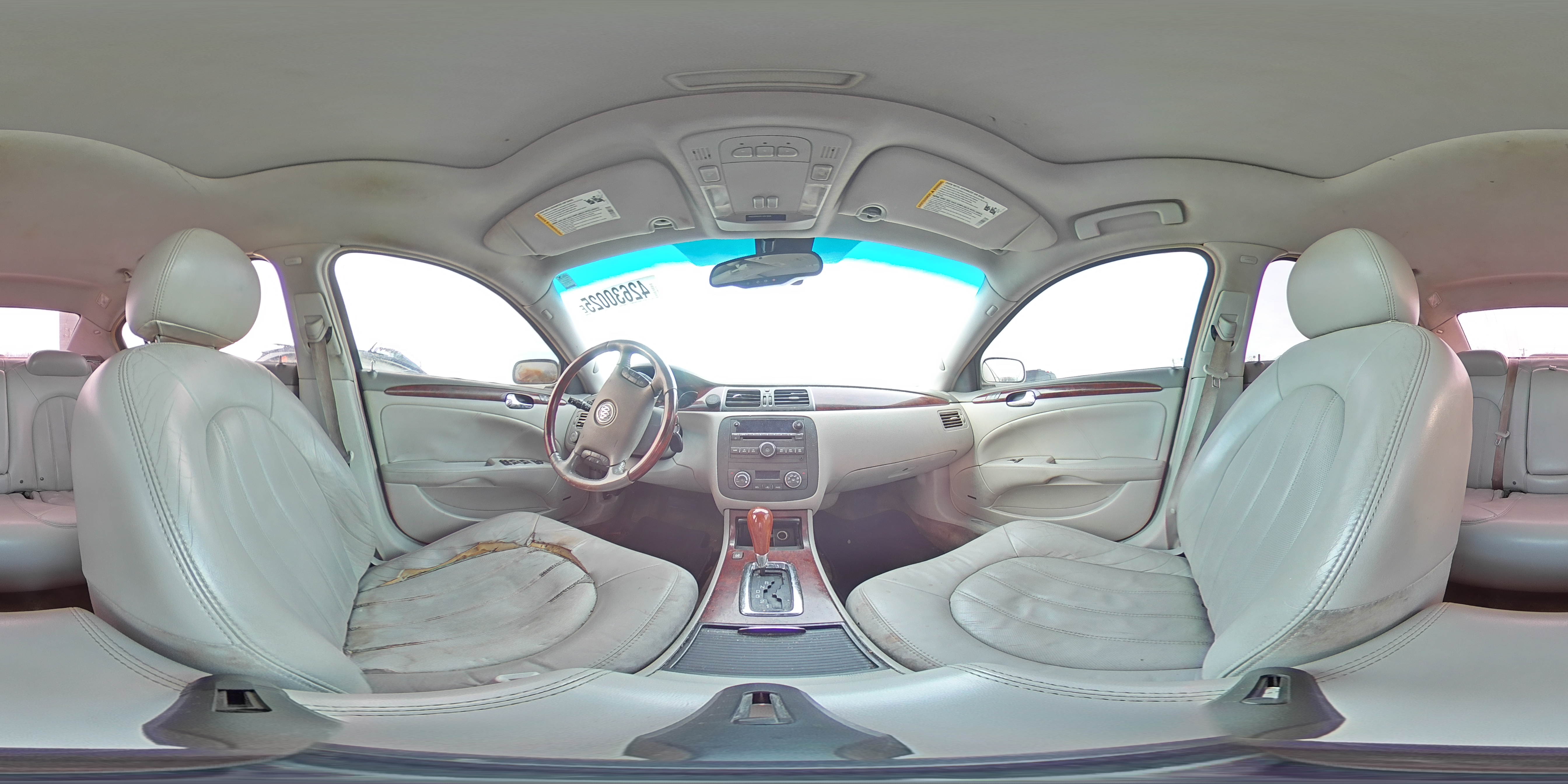 2009 Buick Lucerne - Image 13