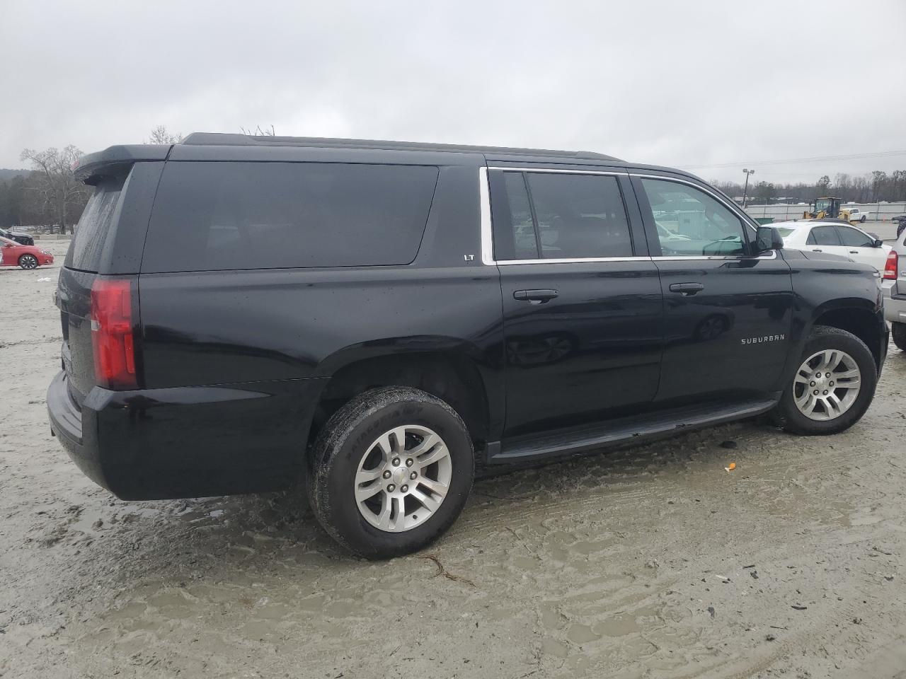1GNSKHKC8KR145110 CHEVROLET SUBURBAN 2019