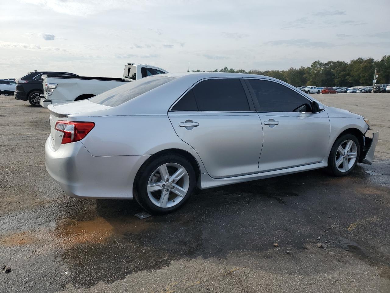 2012 Toyota Camry - Image 3