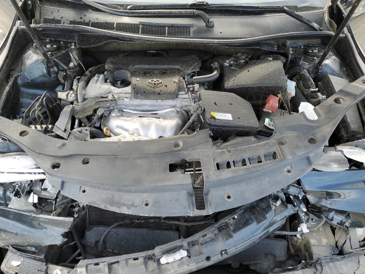 2016 Toyota Camry - Image 11