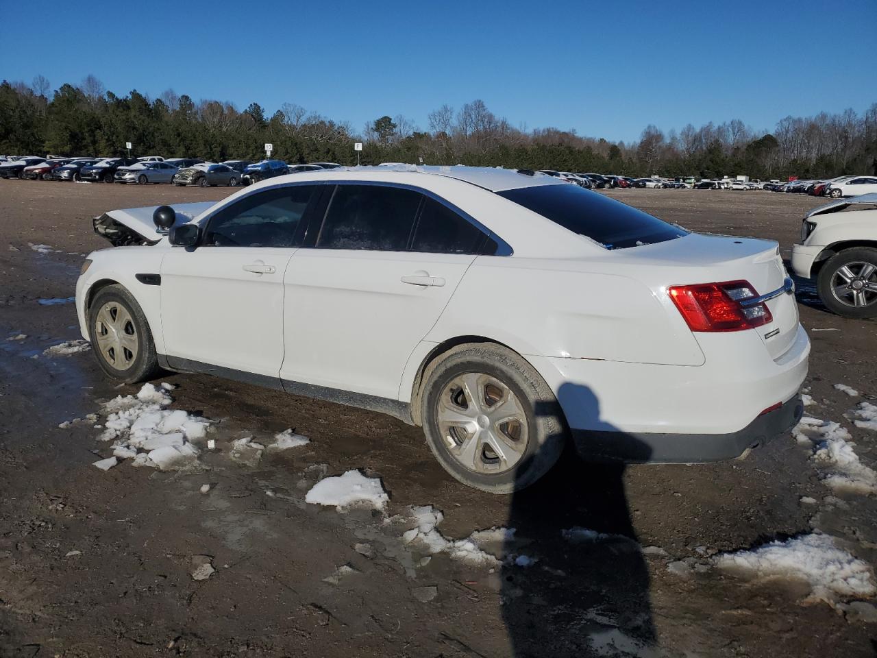 VIN 1FAHP2MK0EG111898 2014 FORD TAURUS no.2