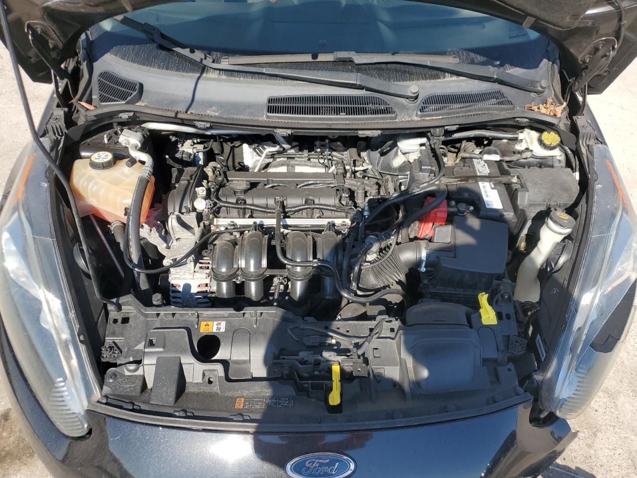 2014 Ford Fiesta - Image 13