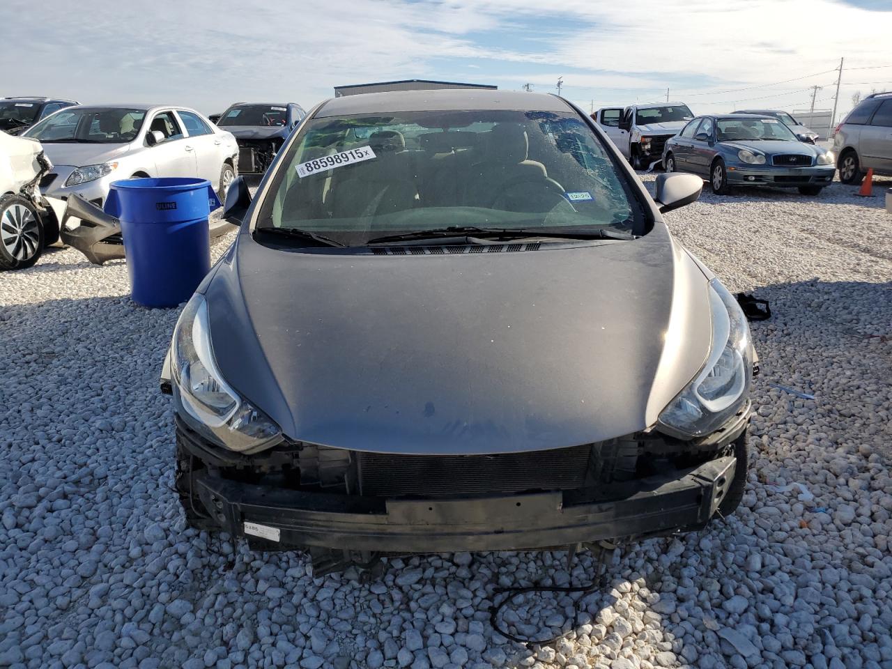 2016 Hyundai Elantra - Image 5