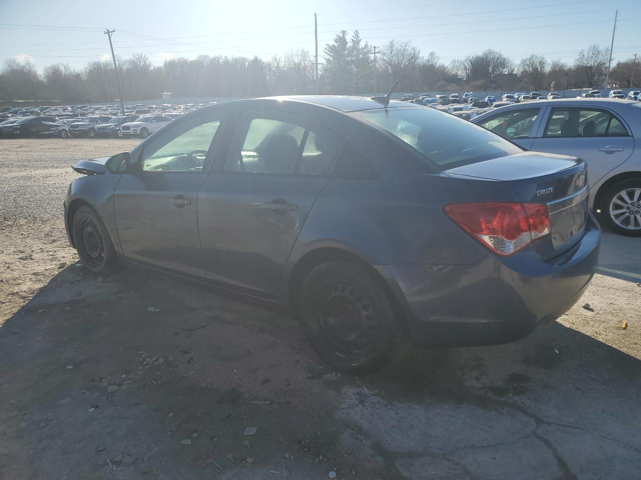 2014 Chevrolet Cruze - Image 2