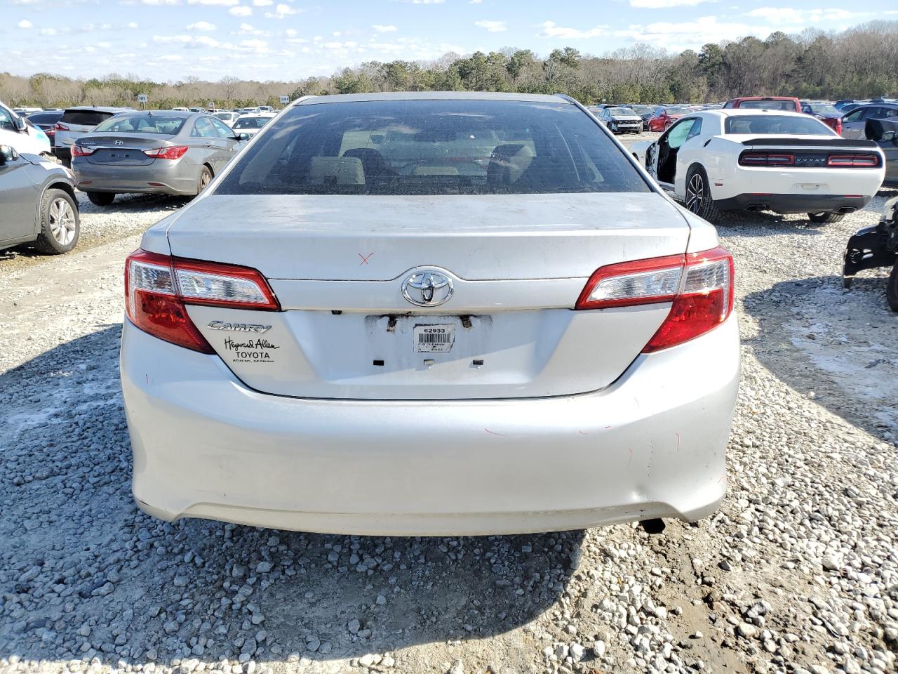 2014 Toyota Camry - Image 6