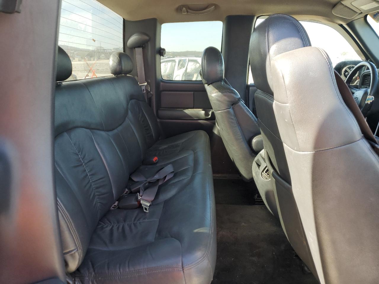 1999 Chevrolet Silverado - Image 10